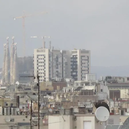 ميركاديرس شقة *