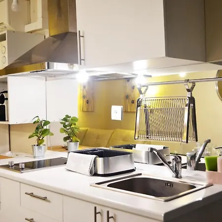 ميركاديرس شقة